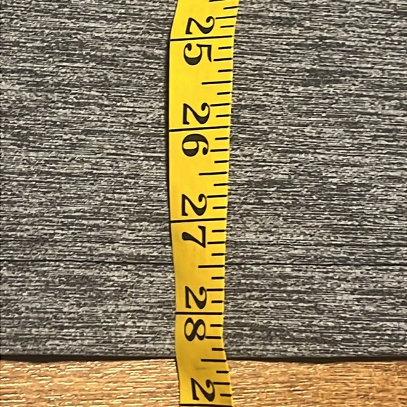 Lululemon Precision Polo
Heathered gray - Picture 5 of 5